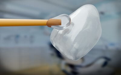 Zircônia monolítica ou dissilicato de lítio: qual o melhor material para prótese dentária?