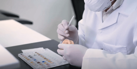 O que faz um laboratório de prótese dentária